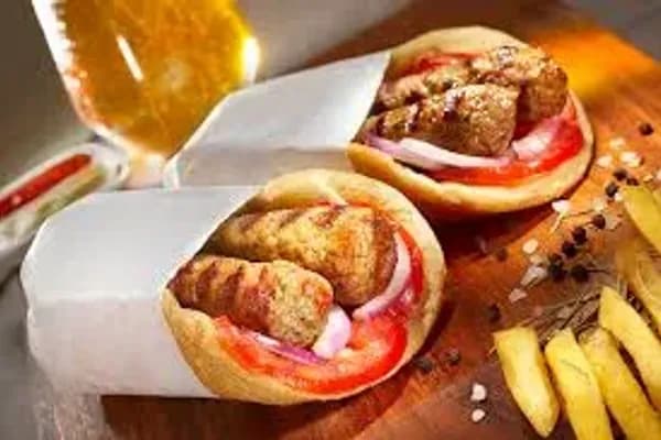 Σουτζουκάκι (σάντουιτς)